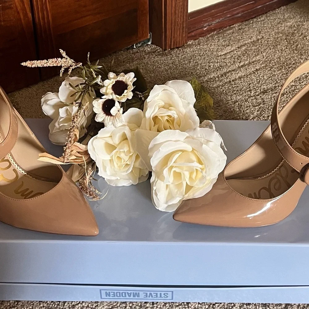 Sam Edelman Chic Tan Heels with Strap - Picture 3 of 4